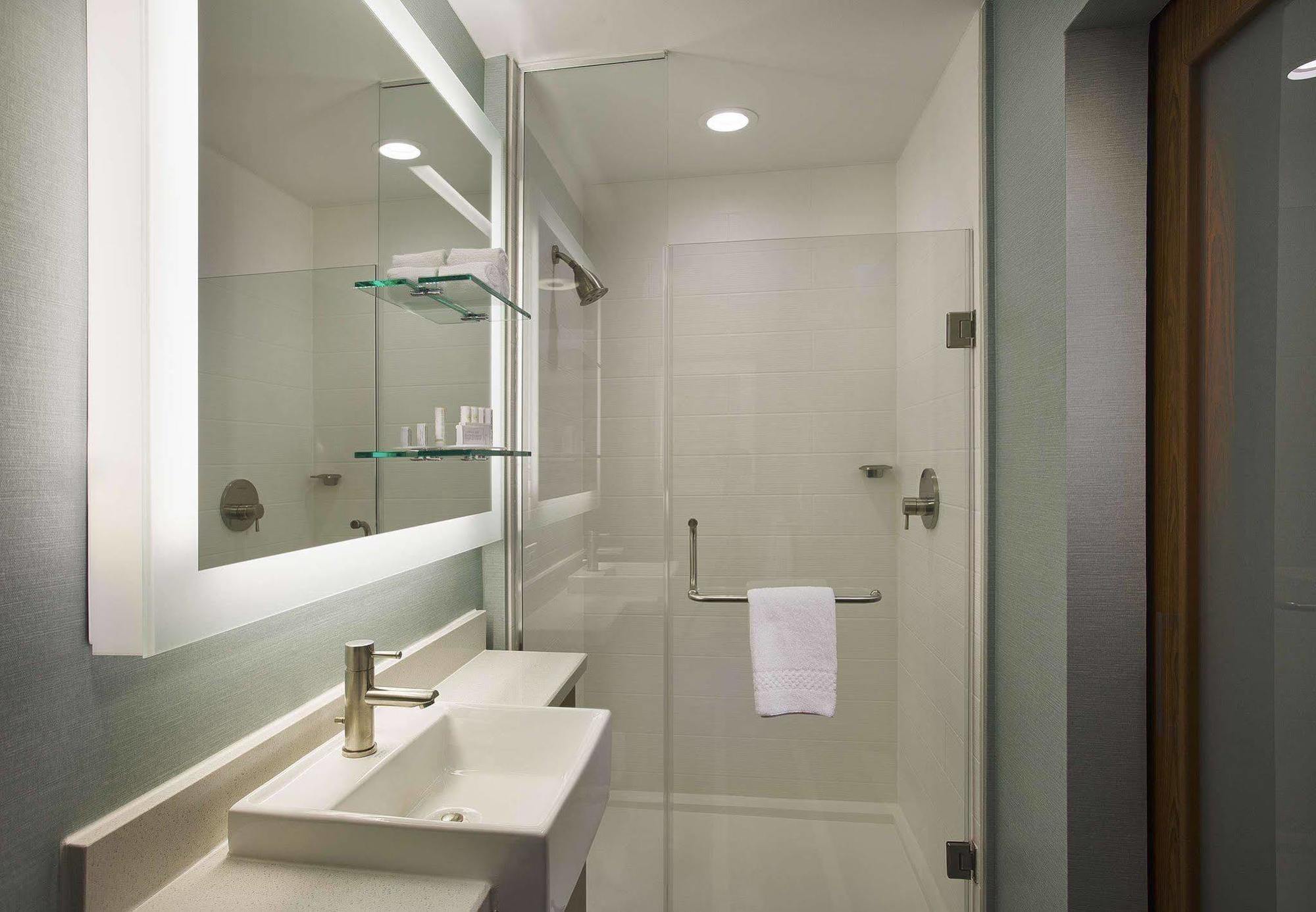 Springhill Suites By Marriott Houston Downtown/Convention Center Extérieur photo